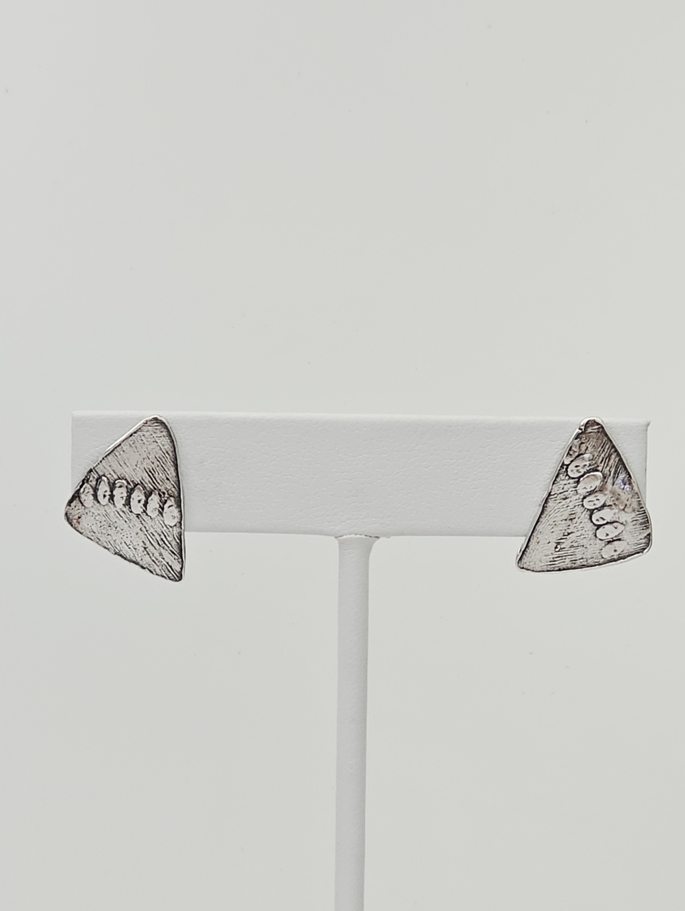 Silpada Rare Sterling Silver Triangle Etched Modernist Earrings DESIGNER SAMPLE?